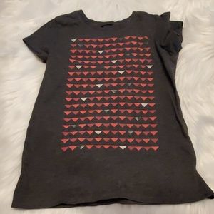 old navy girls graphic t-shirt
